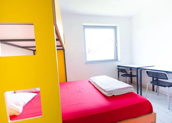 Simbol With Free Private Parking לובליאנה