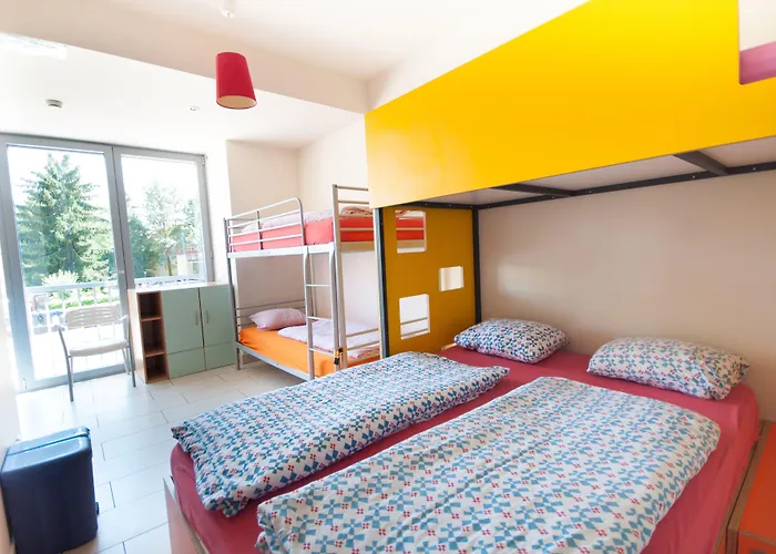 Simbol With Free Private Parking לובליאנה