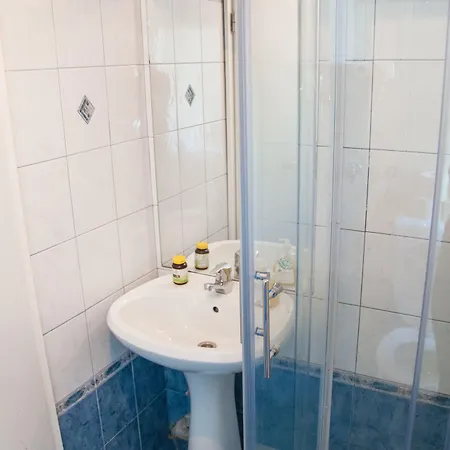 Хостел Simbol With Free Private Parking *