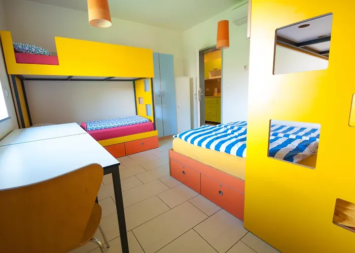 Simbol With Free Private Parking Auberge de jeunesse