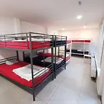 Auberge de jeunesse Simbol With Free Private Parking Ljubljana