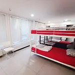 Simbol With Free Private Parking Auberge de jeunesse