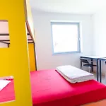 旅馆 Simbol With Free Private Parking 卢布尔雅那