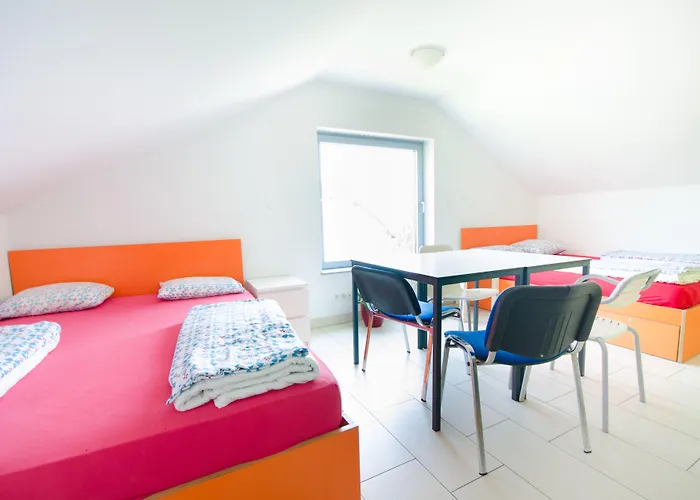 Simbol With Free Private Parking Hostel Ljubljana